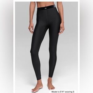 ALO Yoga Women's Black High-Waist Leggings